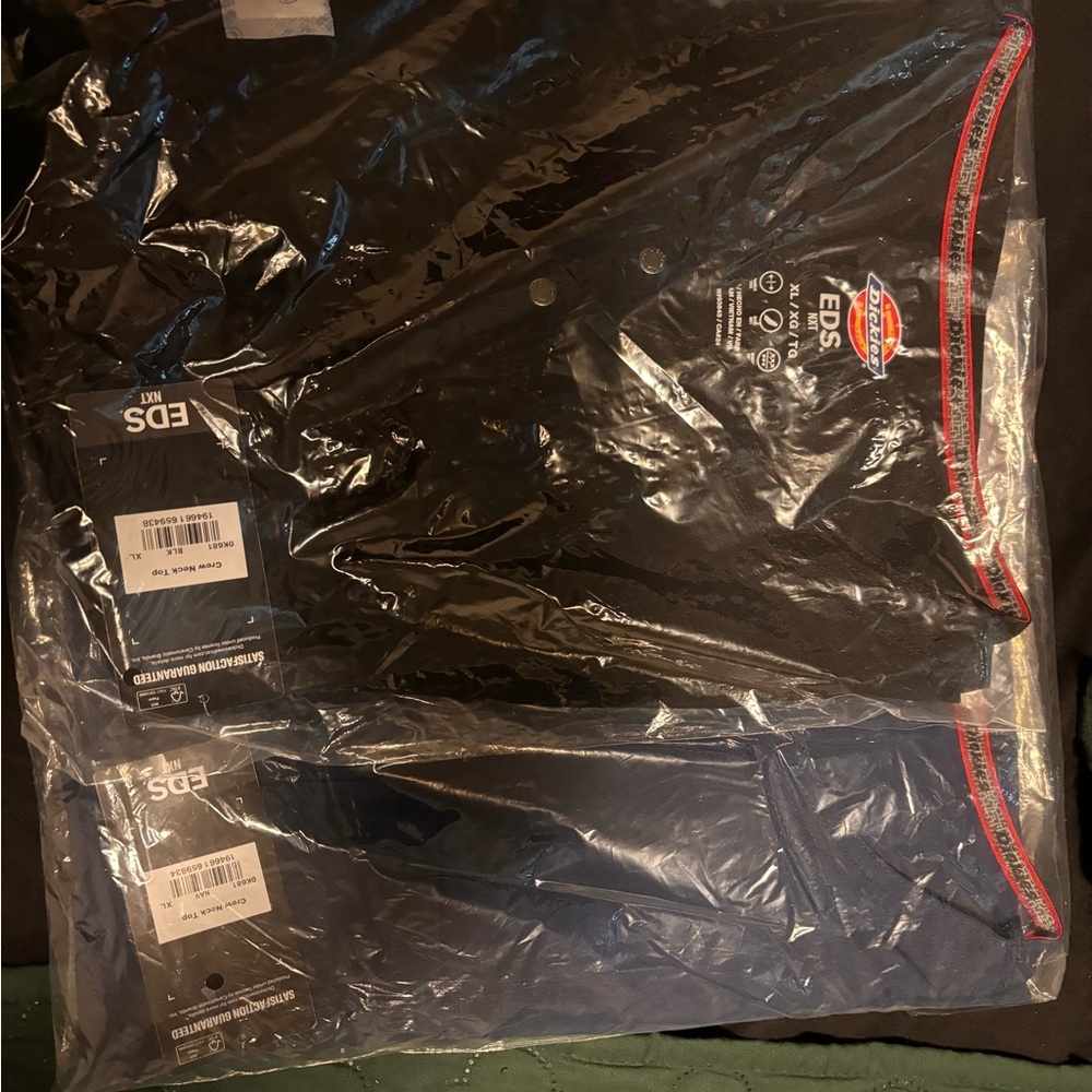 Dickies Henley scrub tops. Brand new.super cute.navy blue and black.